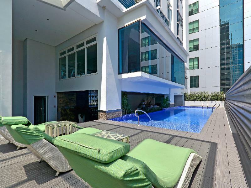 Currency Serviced Suites Pasig City Екстериор снимка