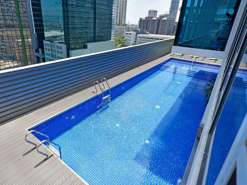 Currency Serviced Suites Pasig City Екстериор снимка