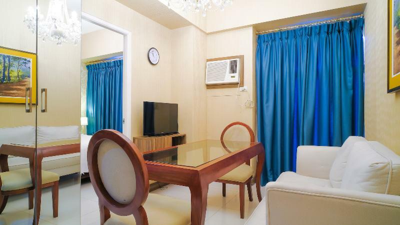 Currency Serviced Suites Pasig City Екстериор снимка