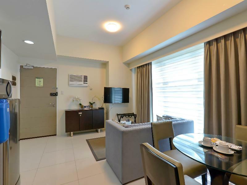Currency Serviced Suites Pasig City Екстериор снимка