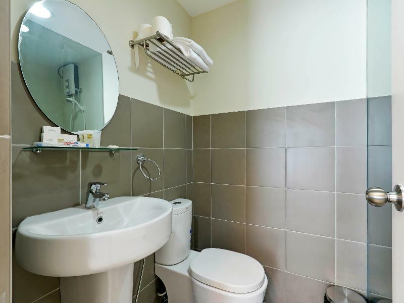Currency Serviced Suites Pasig City Екстериор снимка